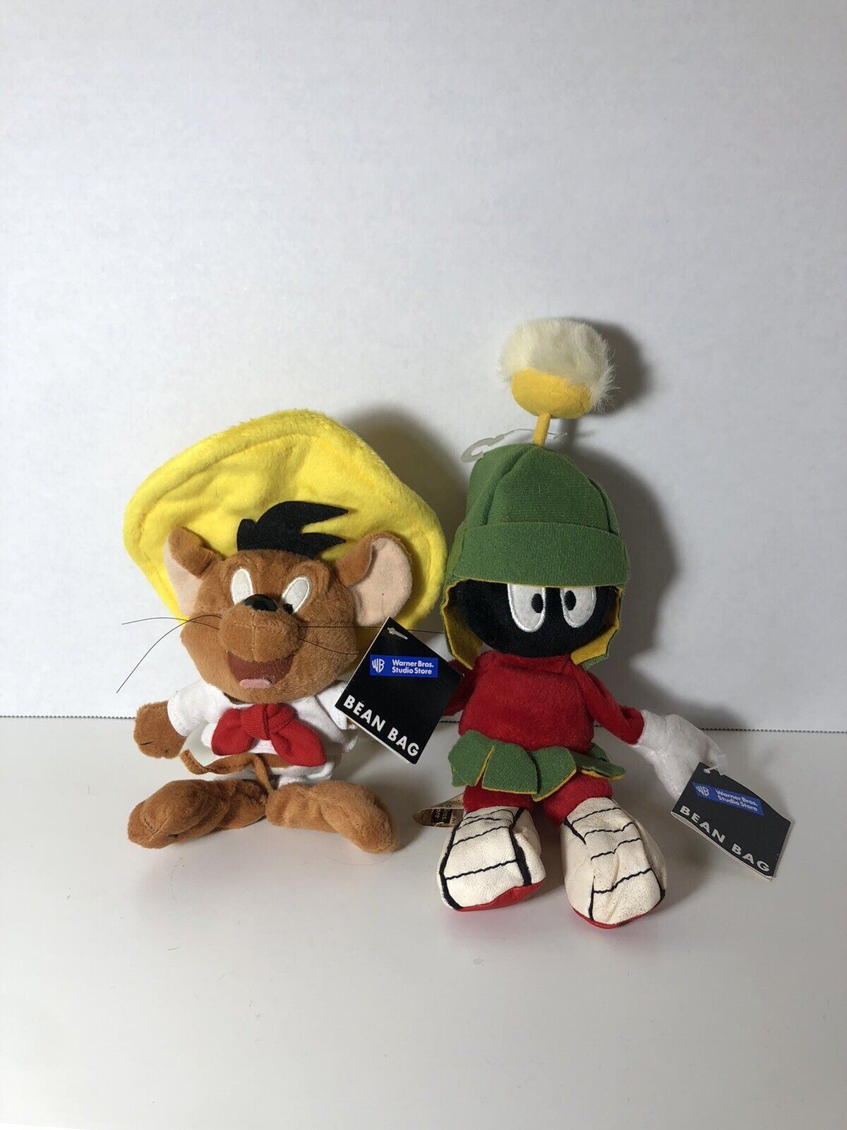 Warner Bro Bean Bag Set of Two Marvin The Martian & Speedy Gonzolez Toy Stuffed Warner Bro. - фотография #2