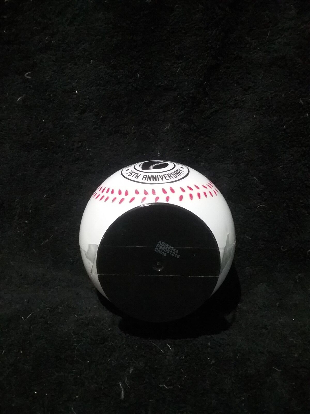 Rockford Peaches Coin Bank. Baseball shaped. 75th Anniversary. Plastic Без бренда - фотография #6