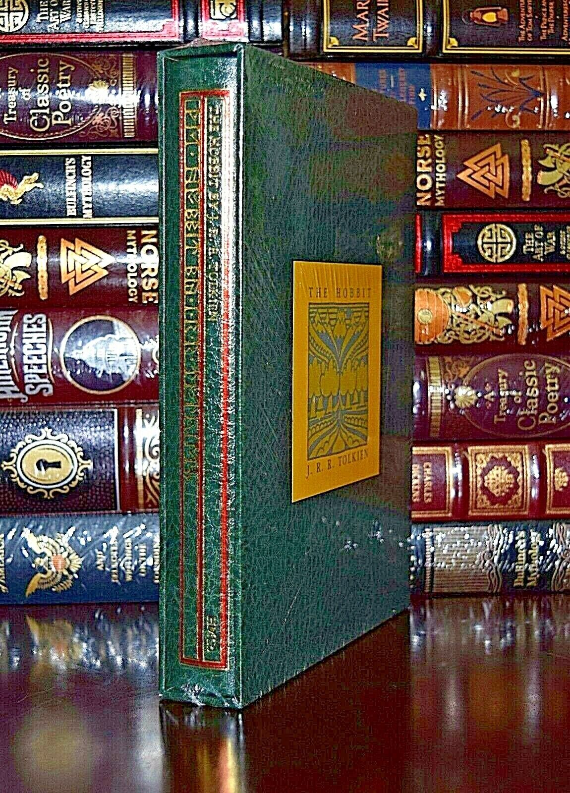 New Hobbit by J.R. Tolkien Leather Bound Deluxe Collector's Slipcase Hardcover Без бренда