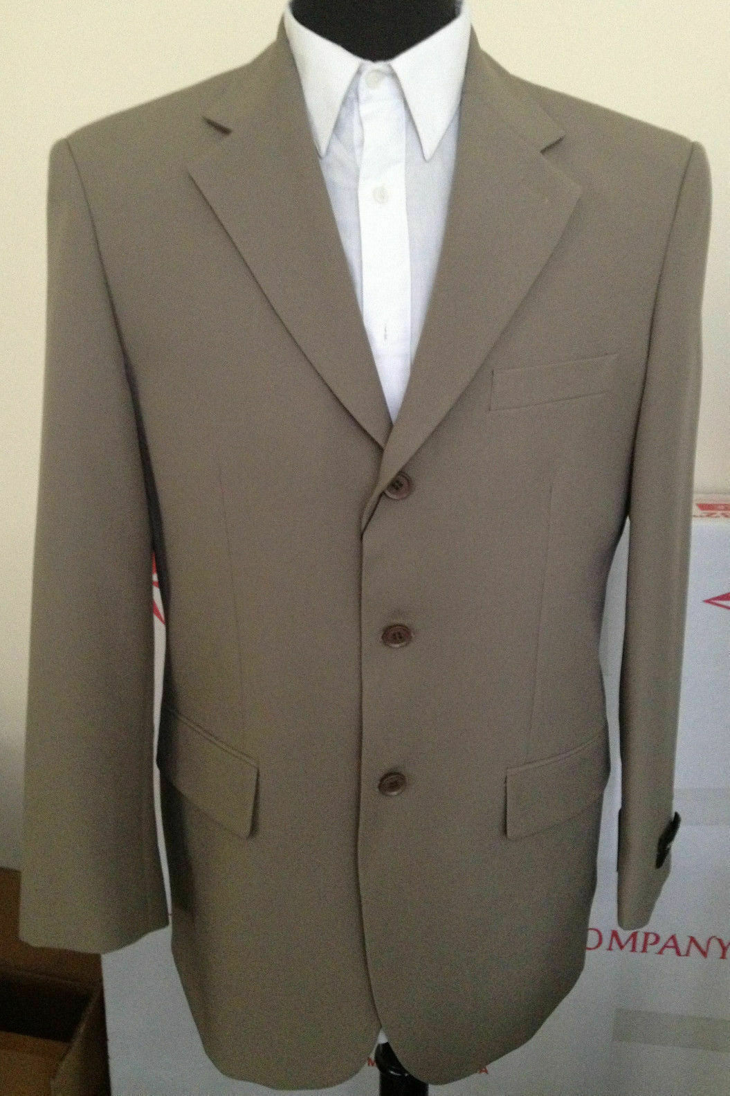 New Men's Basic Suit Single Breasted 3 Button 14 Unique Colors Size 38R~60L Milano Moda or Fortino Landi - фотография #11