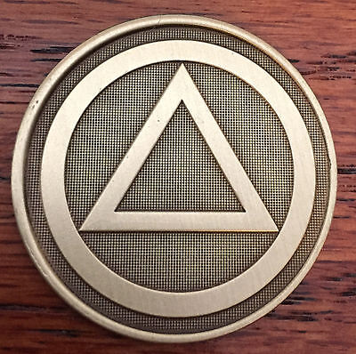 Circle Triangle Serenity Prayer Bronze Recovery Medallion Coin Chip AA  Без бренда