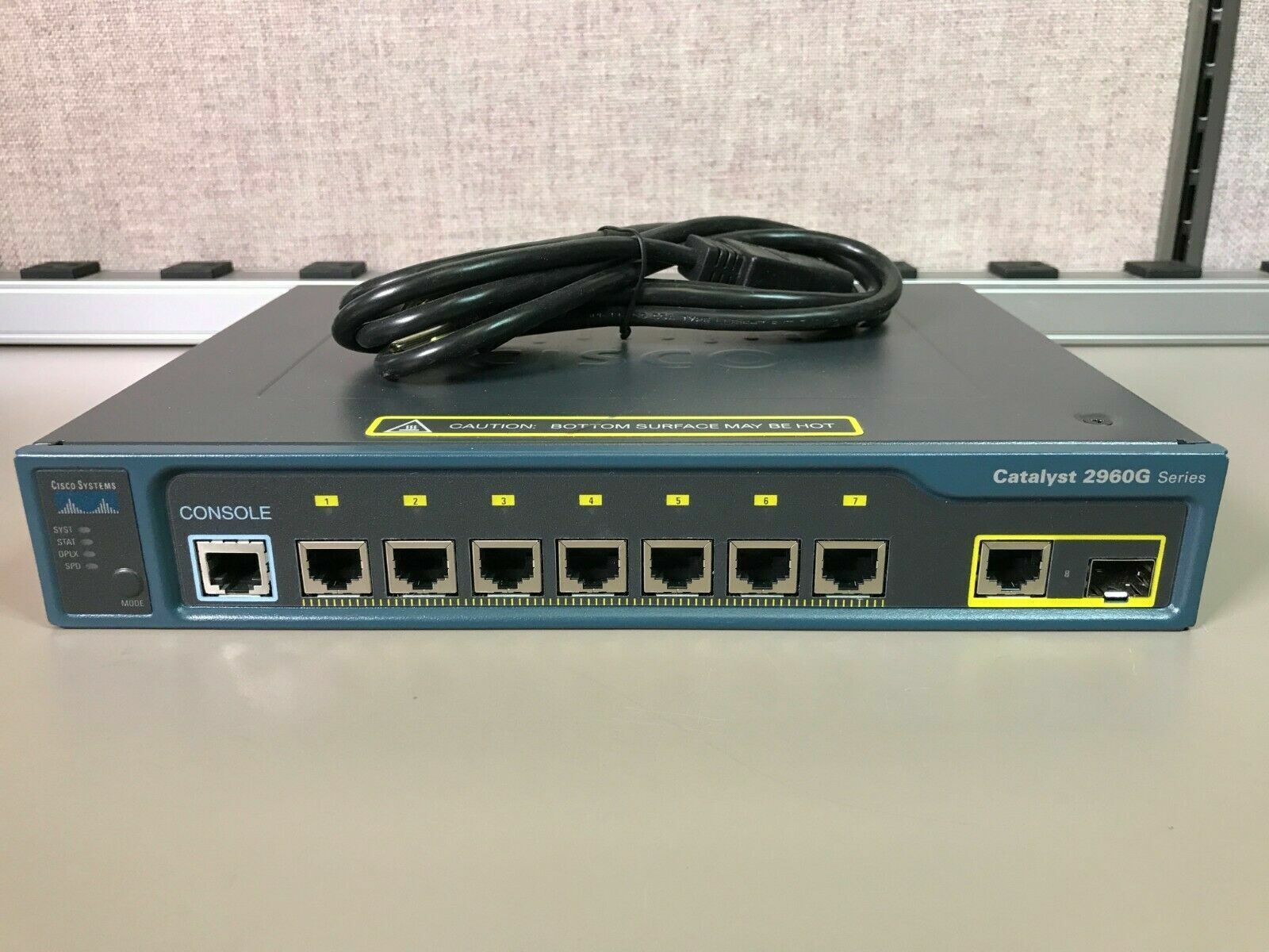 Cisco WS-C2960G-8TC-L Gigabit Ethernet Switch 2960G FREE SHiP Cisco WS-C2960G-8TC-L