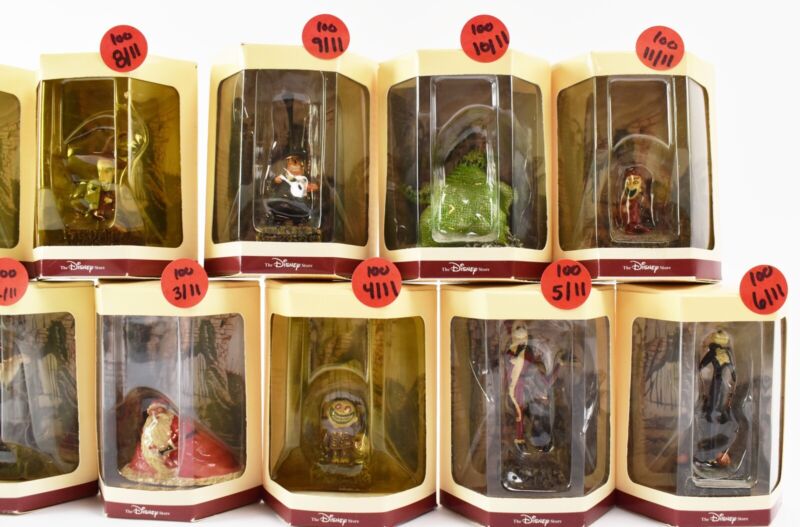 Disney Tiny Kingdom The Nightmare Before Christmas Lot of 11 Figurines RL100 Без бренда - фотография #3