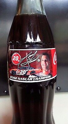 TONY STEWART 2002 NASCAR CHAMPION COCA-COLA BOTTLE COLLECTIBLE 8OZ. Без бренда