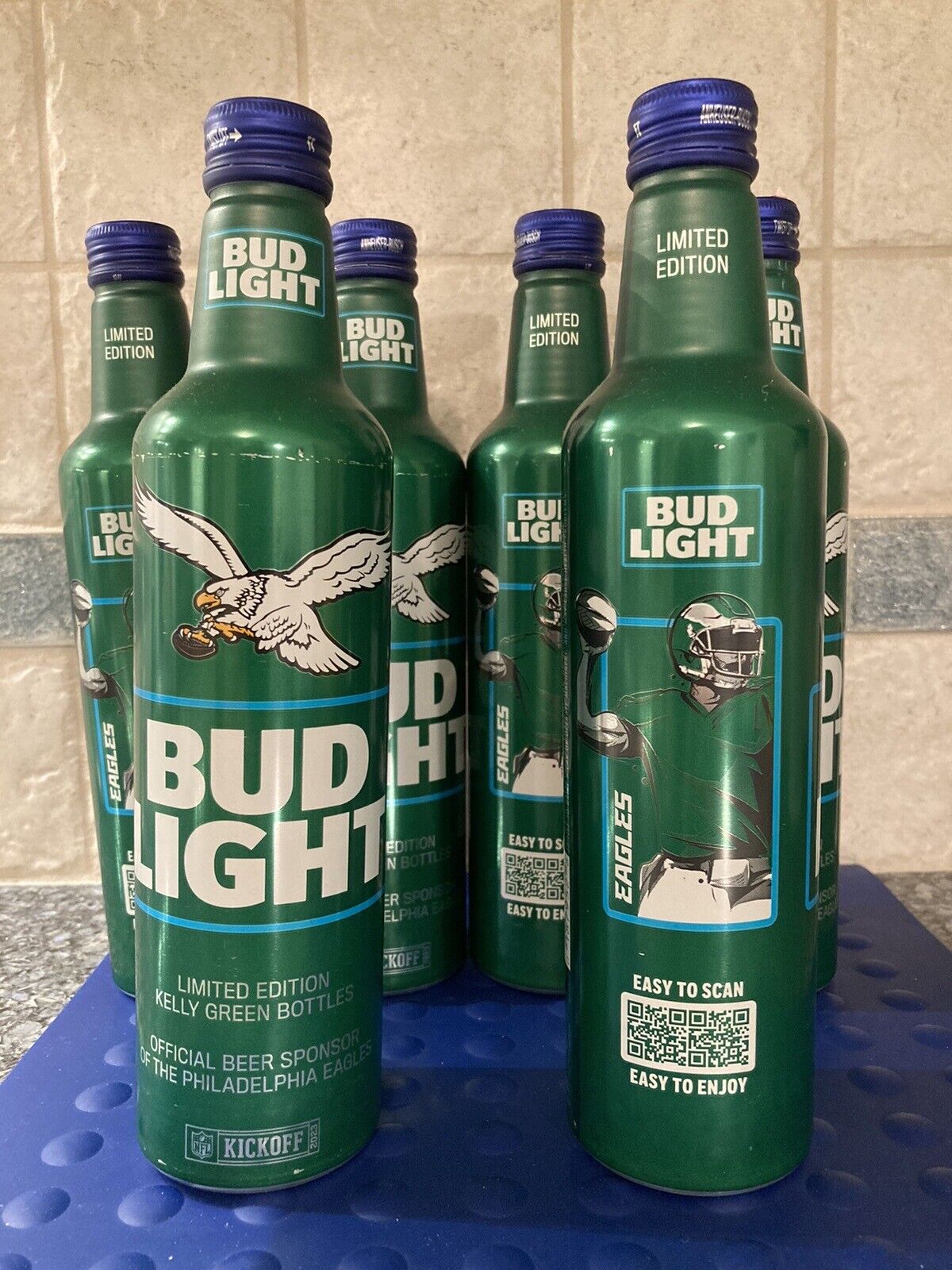 Lot Of 6 EMPTY Bud Light 2023/2024 Philadelphia Eagles Commemorative Bottles Без бренда