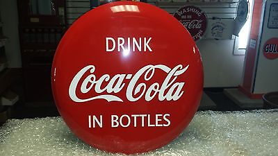 1940S 1950S ERA COCA-COLA EXTRA LARGE STEEL 26 INCH DIAMETER BUTTON/DISC SIGN    Coca-Cola - фотография #2
