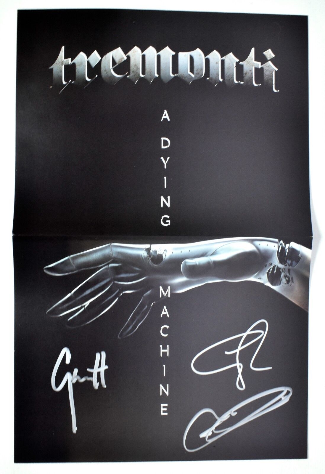TREMONTI "A Dying Machine" Autographed / Signed Poster 11" x 17" >NEW< Без бренда