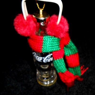 Coca-Cola Contour Bottle Ornament - replica 6.5oz bottle w/ear muffs scarf - New Coca-Cola - фотография #8