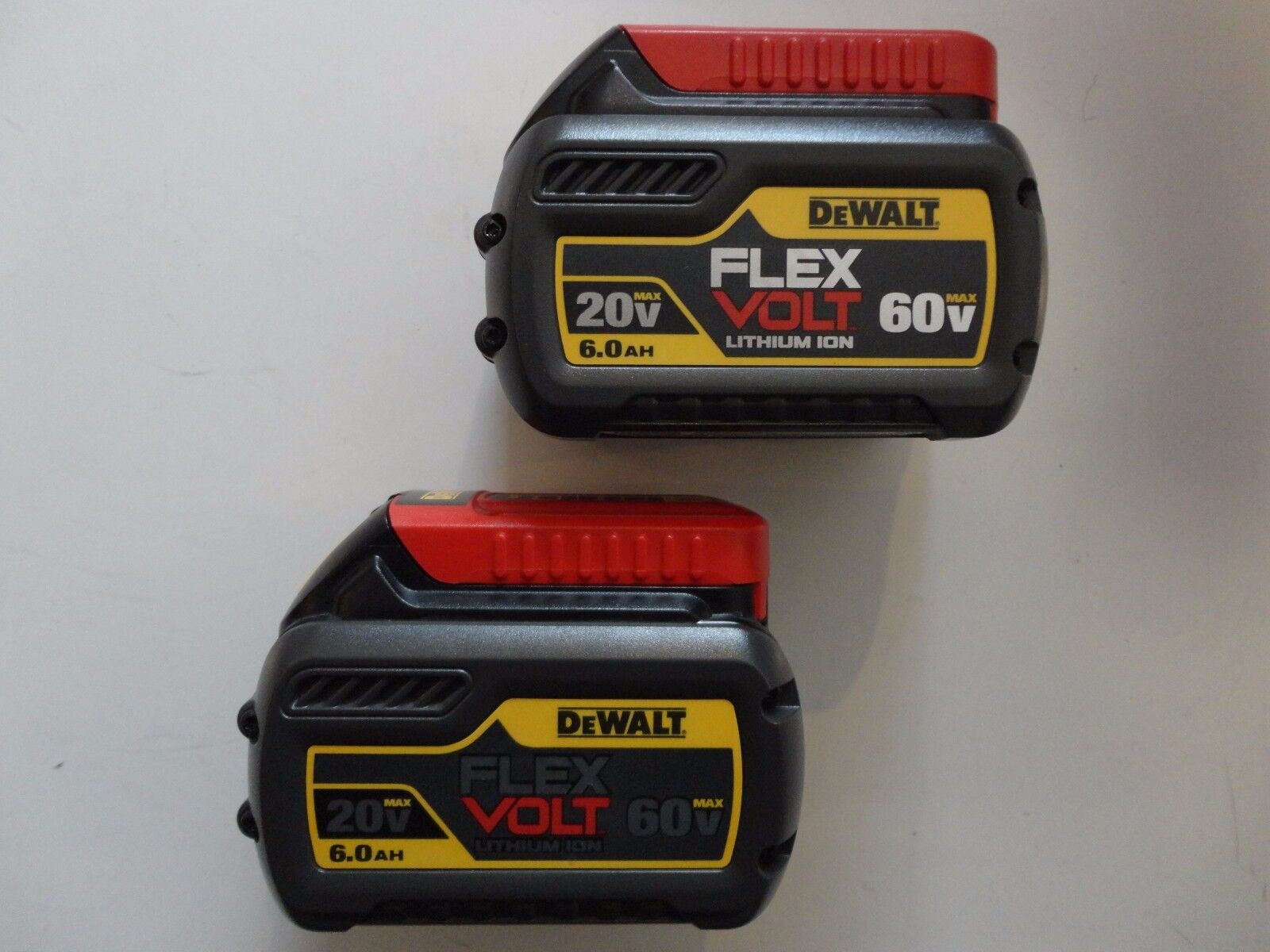 (2) DEWALT DCB606-2 20V 60V FLEXVOLT Li-Ion 6.0 AH Battery packs x 2 New DCB606 DEWALT DCB606-2