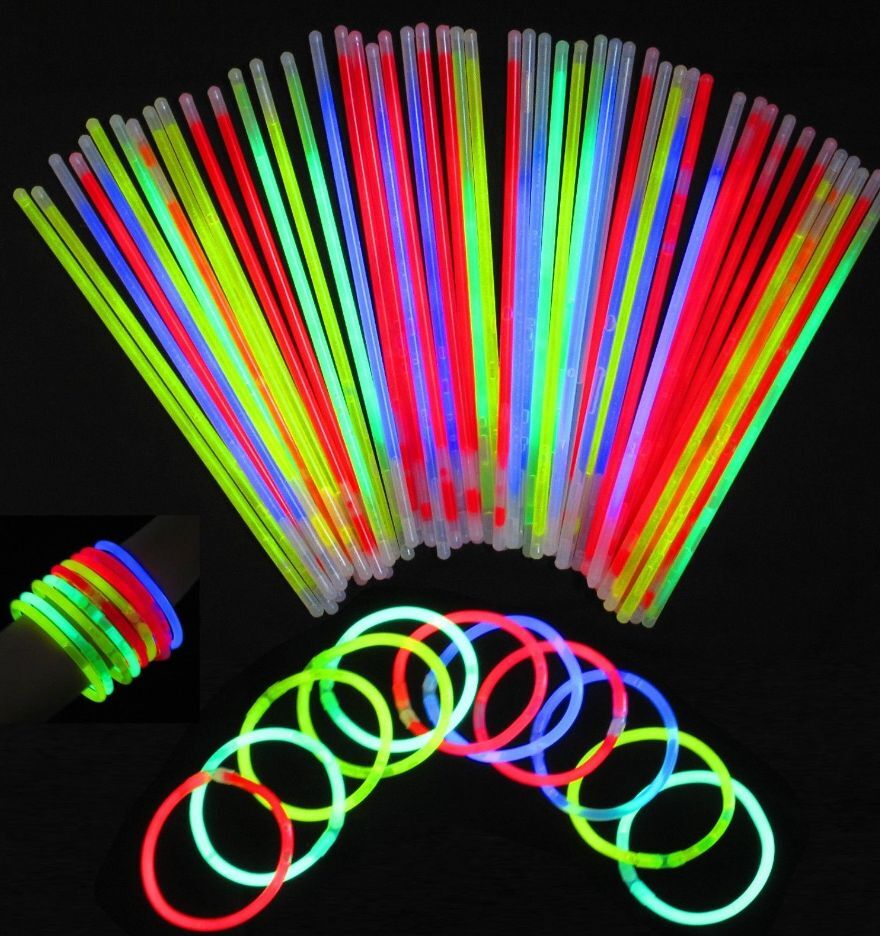 100 Premium Glow Sticks Bracelets Neon Light Glowing Party Favors Rally Raves Glow, Glowing, Neon Party, EDC, Rave, Raves, Clubs n/a