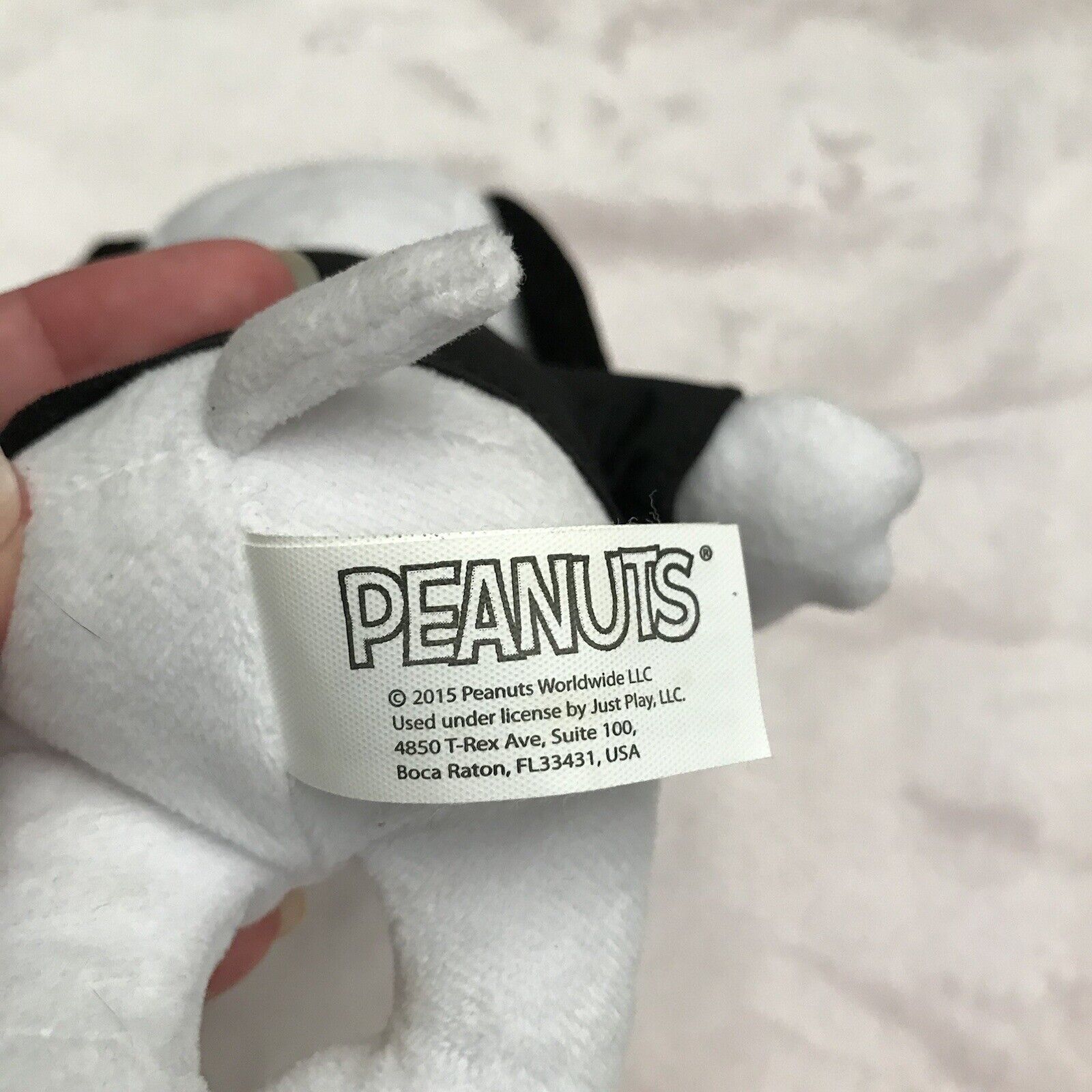 Peanuts Secret Agent Snoopy Plush 2015 Peanuts - фотография #10