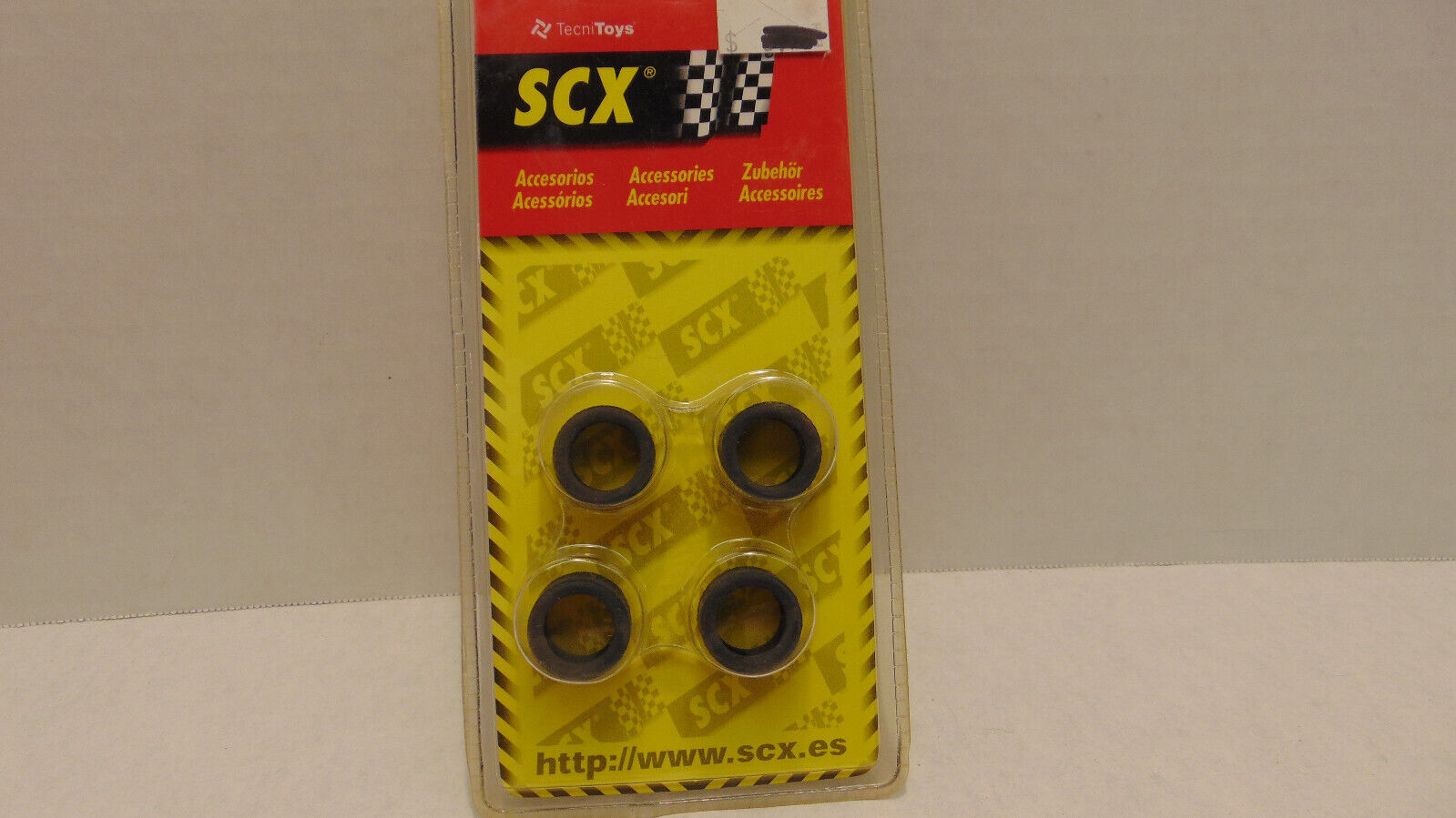 SCX Pro/ TechniToys TIRES LOT   #50030 (3 pcs), 50040 (2 pcs) 88340 (1 pc)   New SCX 88340, 50040, 50030 - фотография #4