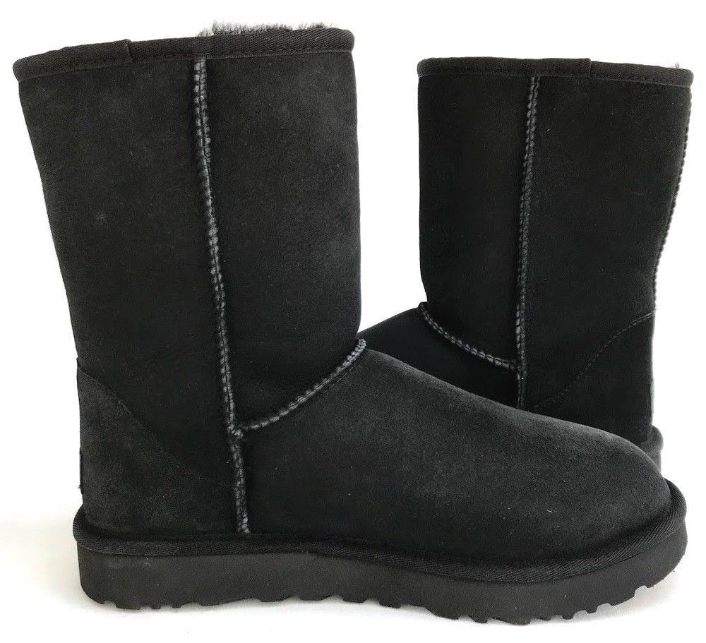 Ugg Classic Short II Suede Sheepskin Black Water Resistant Women's Boots 1016223 UGG Australia Classic Short II - фотография #4