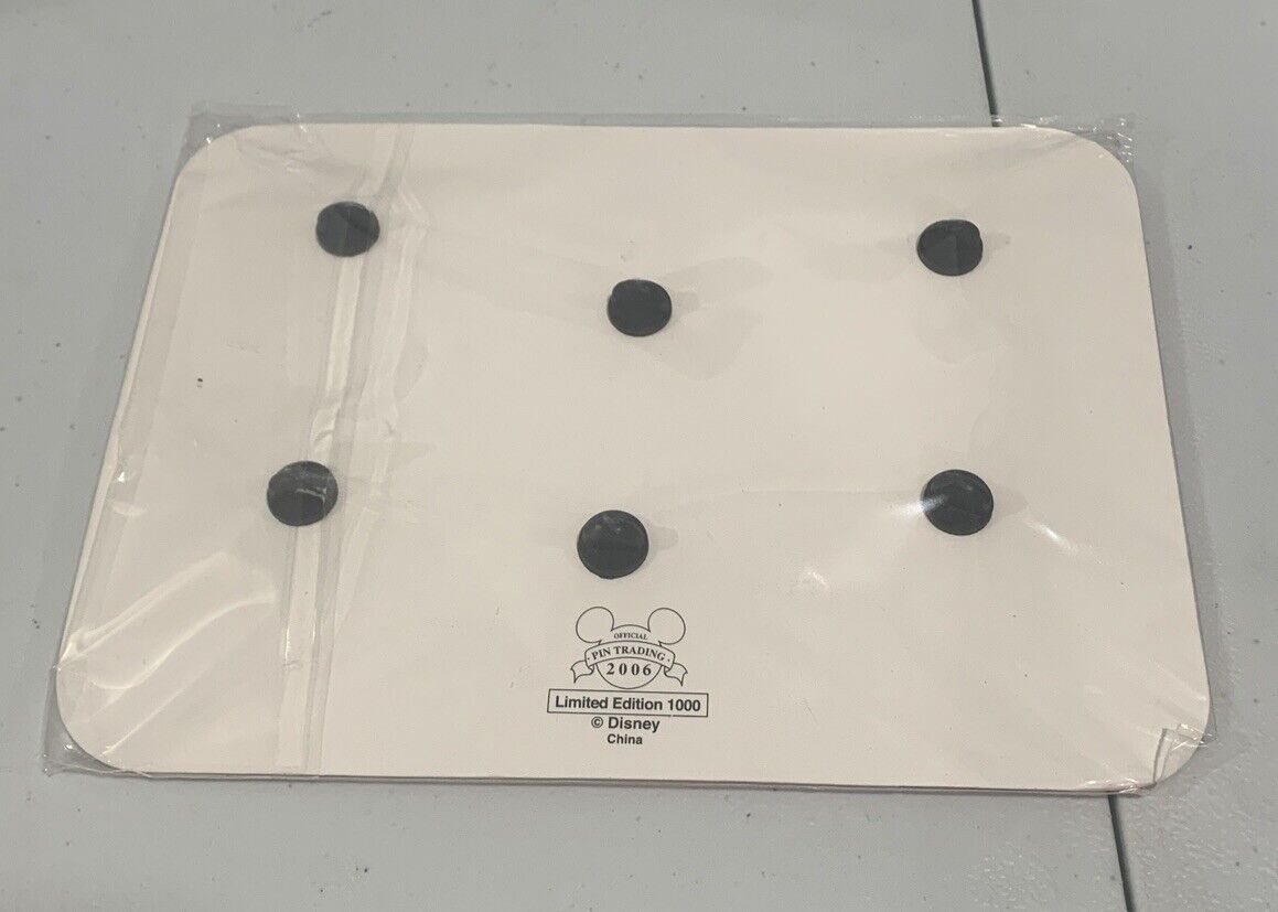 Disney 101 Dalmatians | 6 Pin Set On Card | 44132 Без бренда - фотография #2