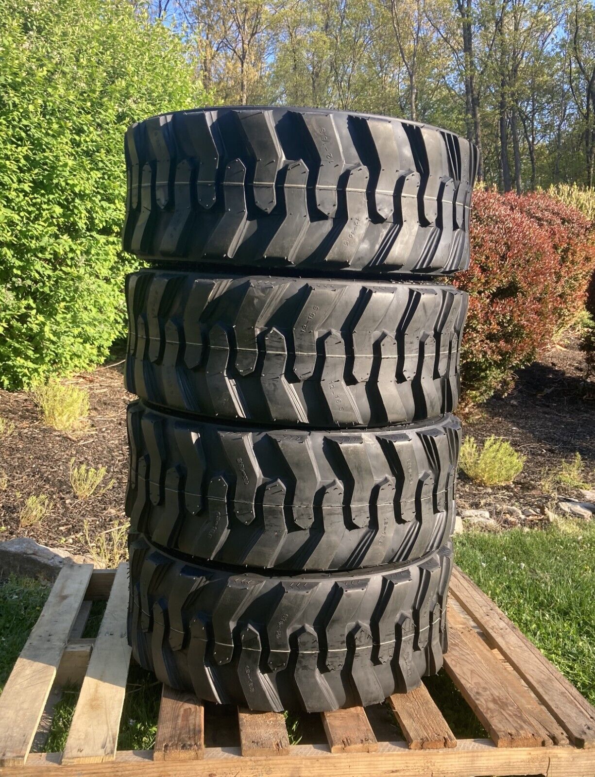 4 NEW 12-16.5 Skid Steer Tires  -Forerunner - 12X16.5 - For Bobcat & others Forerunner - фотография #5