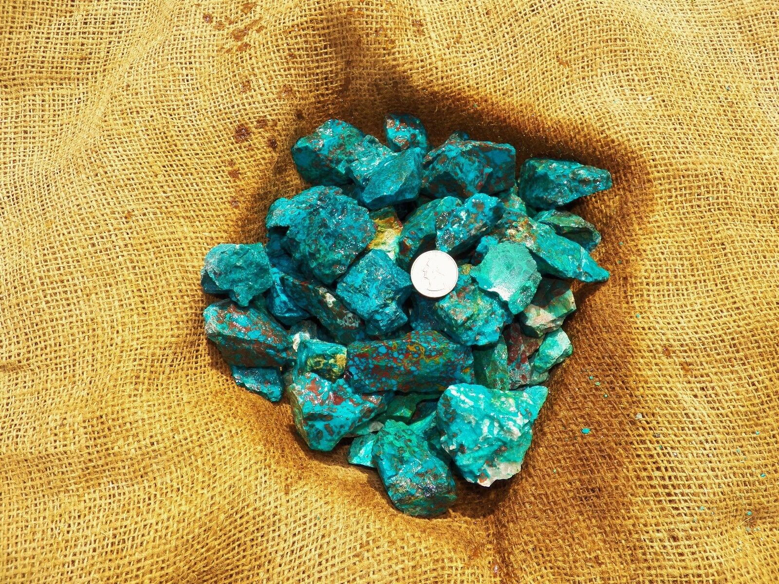 1000 Carat Lots of  Chrysocolla & Turquoise Rough - Plus a FREE Faceted Gemstone Без бренда - фотография #9