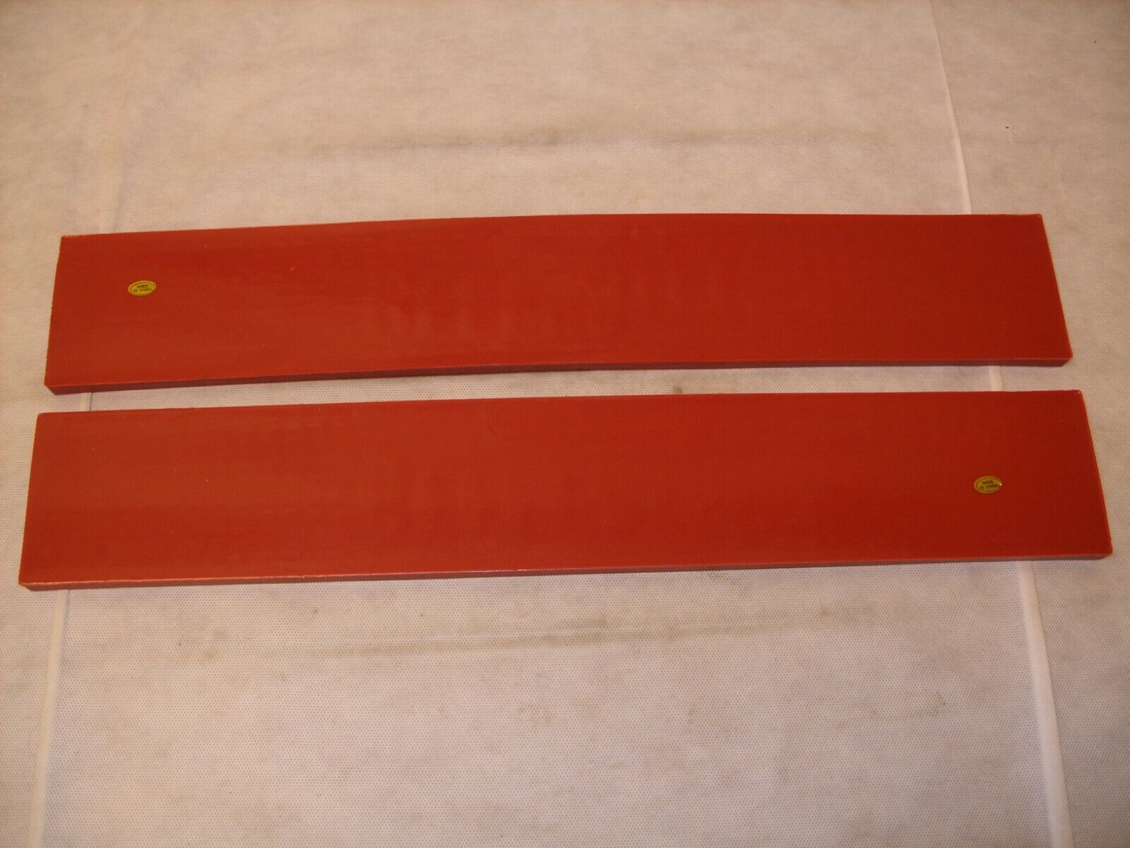(2) Beefeater English Gin - Promo Branded Rubber Bar Rail Spill Mat - NEW  Beefeater - фотография #6