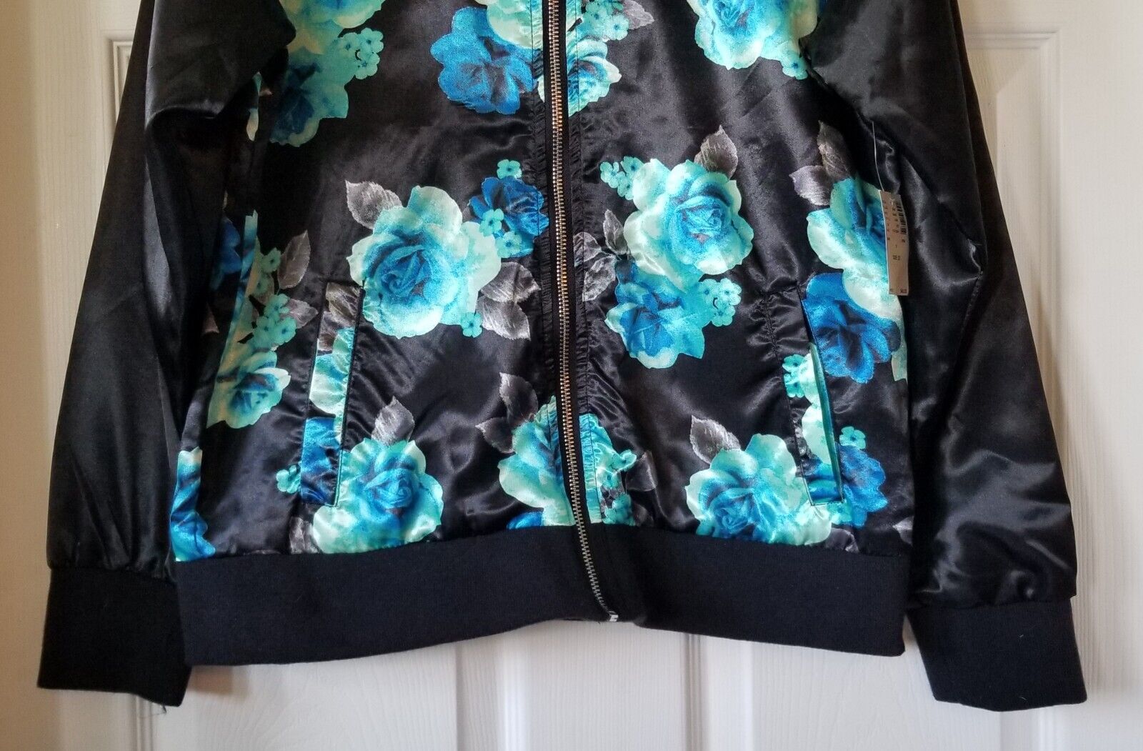 JUSTICE Girls Black and Teal Floral Satin Zip Front Bomber Jacket Size 20 - NWT Justice - фотография #3
