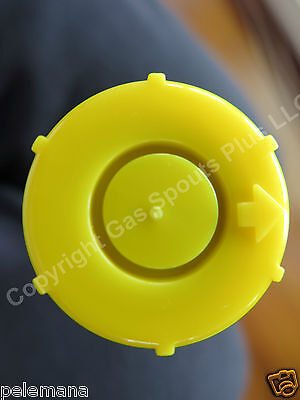 2x BLITZ Yellow Spout Cap fits self-venting gas can spouts 900302 900092 900094 fits most Self Venting BLITZ SPOUTS BYCAP2L - фотография #5