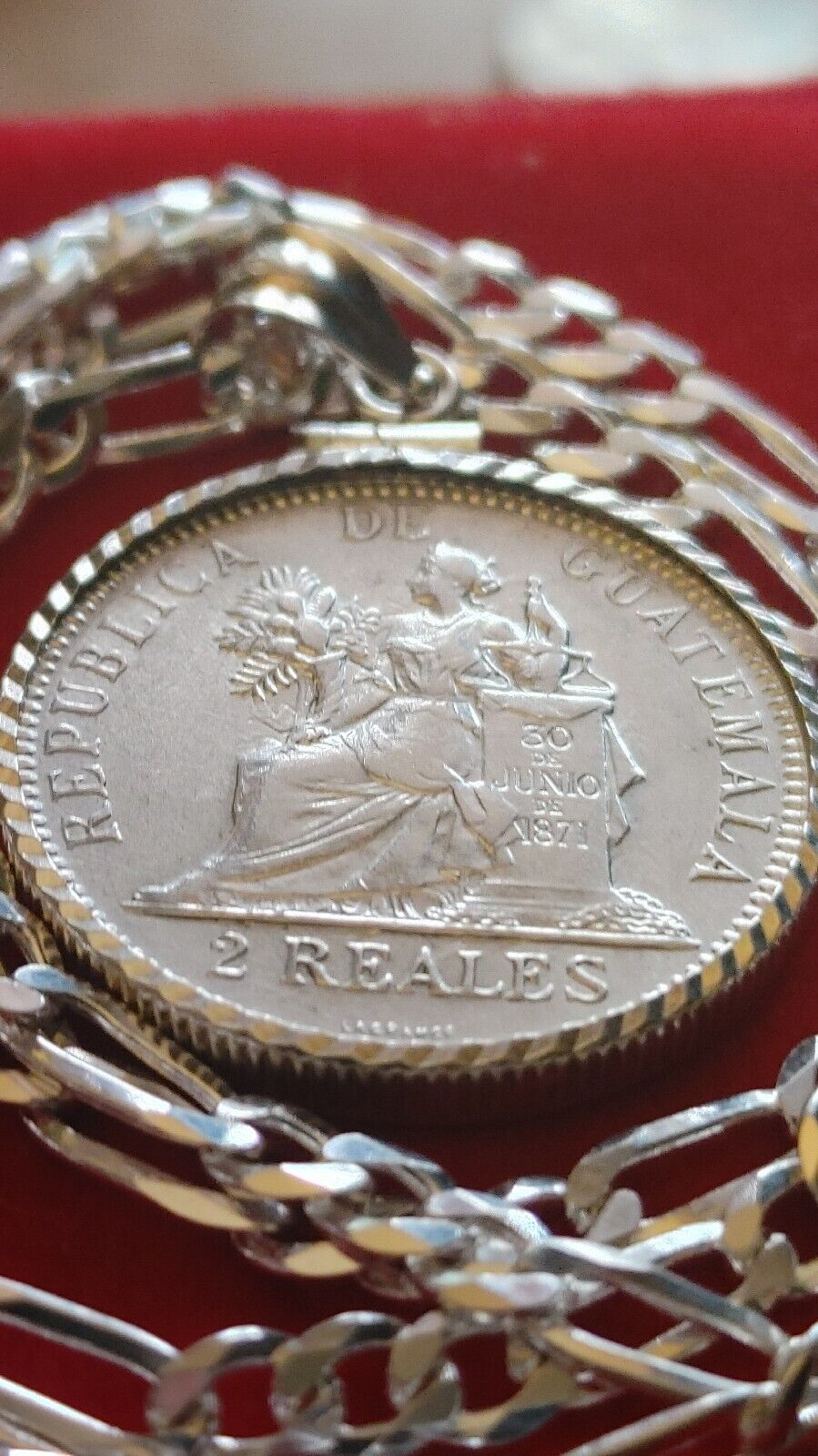 1894 Guatemala Muskets Scales of Justice 2 REALES Pendant  18" 925 SILVER CHAIN Everymagicalday - фотография #9