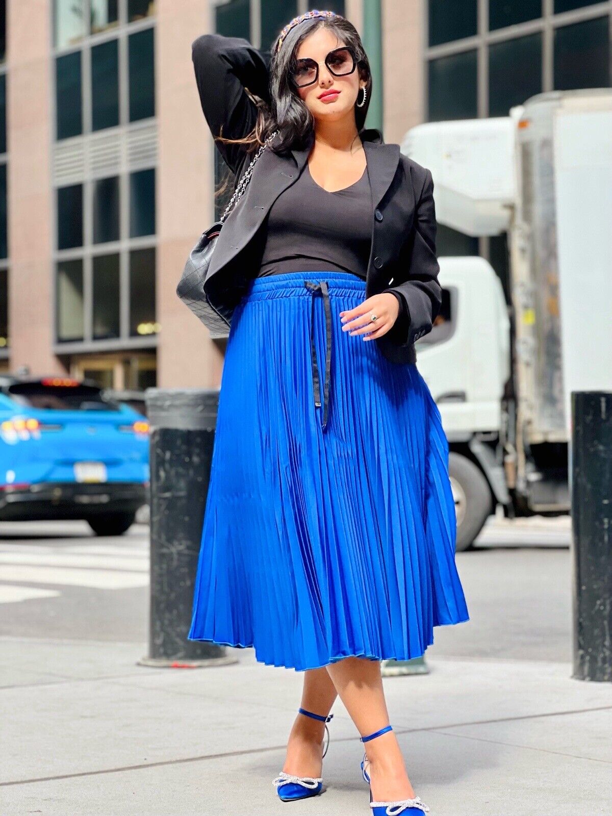 Luxurious Pleated midi satin blue skirt for Women elegant skirt - Brand new Unbranded