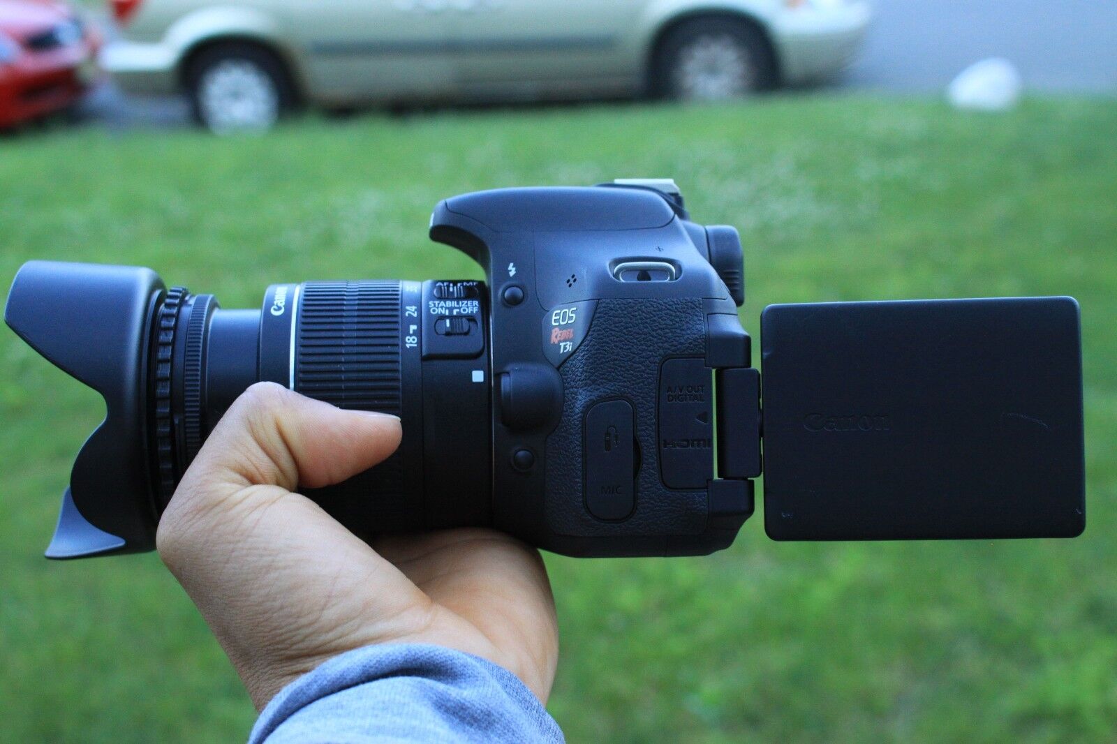 Canon T3i / 600D 18.0 MP SLR Camera With 18-55mm Lens Kit (2 LENSES) Rebel EOS  Canon 5169B003