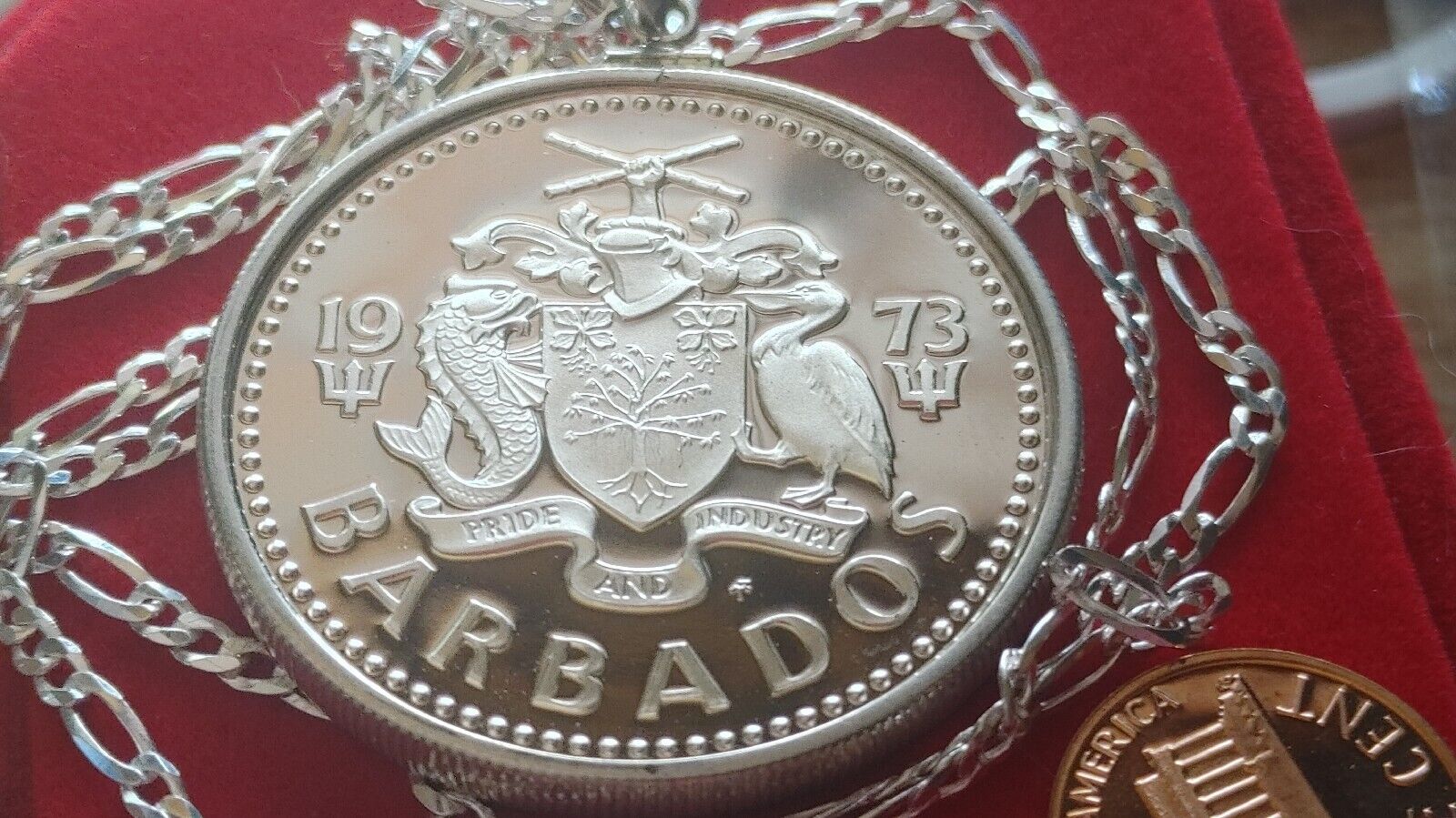 1973 Barbados Silver Wishing Well Cascading Fountain Coin Pendant 28" Chain Everymagicalday - фотография #7