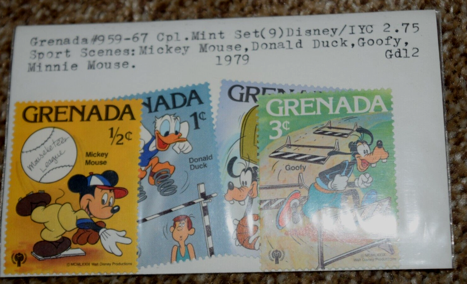 GRENADA, DISNEY Mint Set (9) #959-67, "SPORTS SCENES - Mickey, Goofy,"  1979 Без бренда