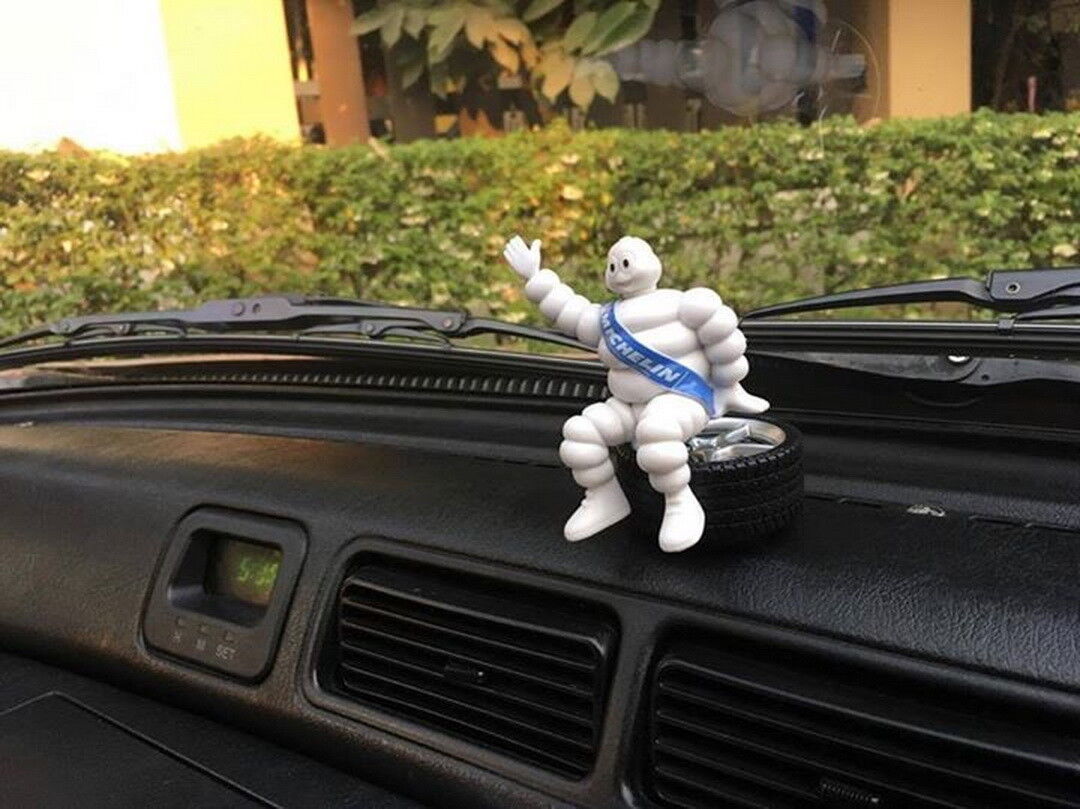 MICHELIN Man Doll Collectible BIBENDUM Figure Sit on Tyre 4"  Air Freshener Car Michelin - фотография #5