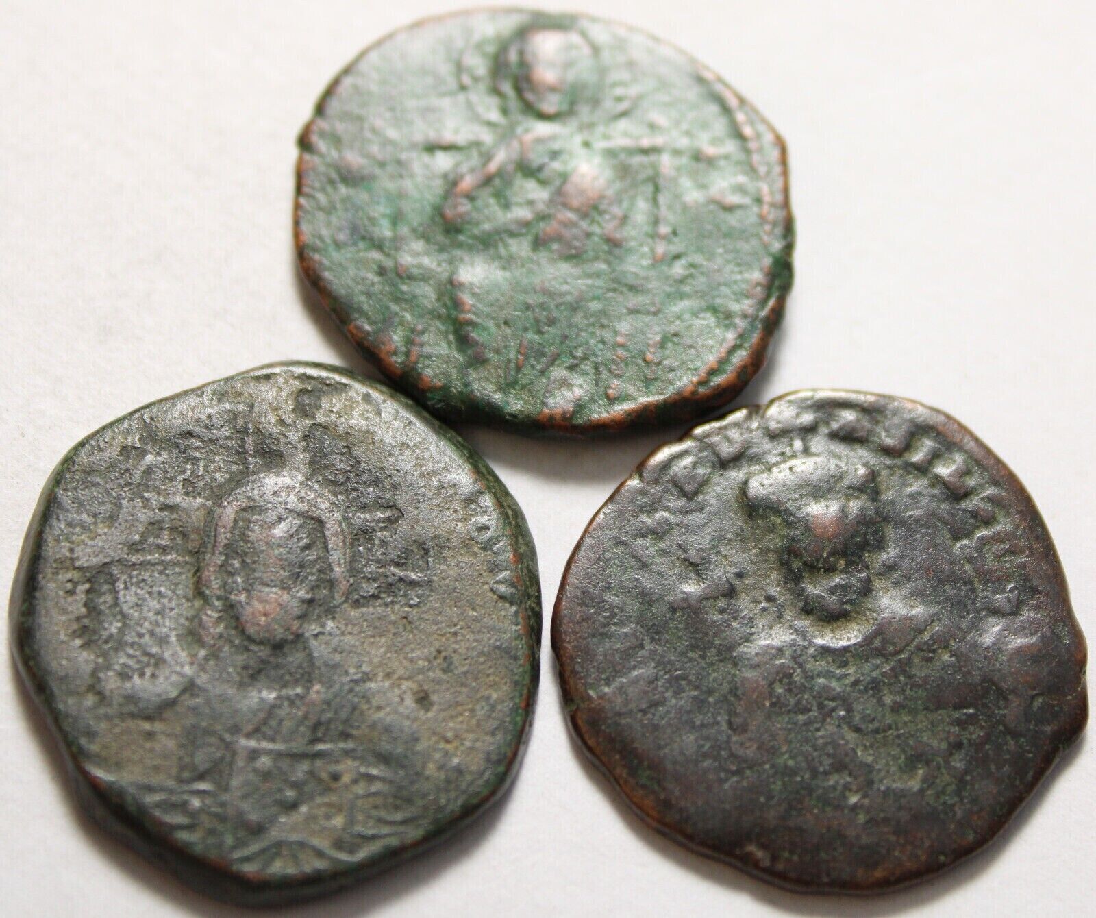 Lot 3 Genuine ancient BYZANTINE coins follis Constantine X/Nicephorus II Phocas Без бренда - фотография #2