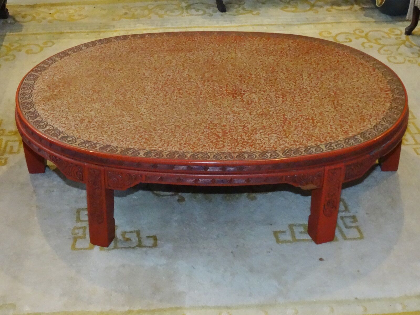 ANTIQUE LATE 19 c. CHINESE LACQUER INTRICATE CARVED CINNABAR COFFEE TABLE Без бренда - фотография #3