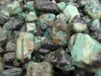 3000 Carat Lots of Unsearched Natural Emerald Rough + a FREE Faceted Gemstone Без бренда - фотография #6