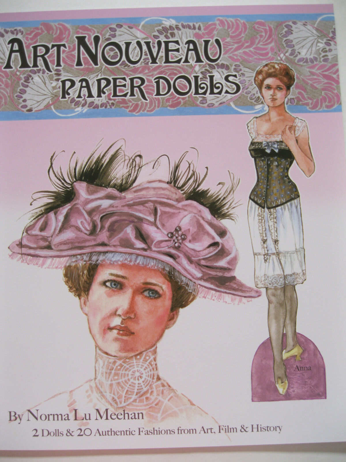 ART NOUVEAU Paper Doll Book--2 Dolls, 20 Fashions from Art, Film & History Без бренда