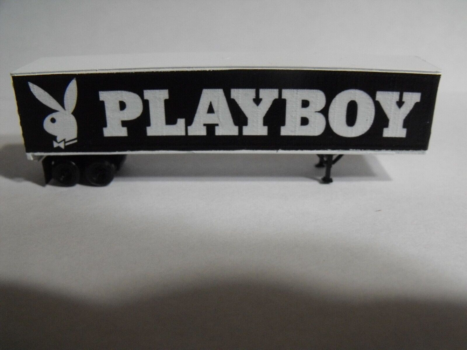 N Scale Micro Trains 45' Trailer. " Playboy " Unbranded Does Not Apply
