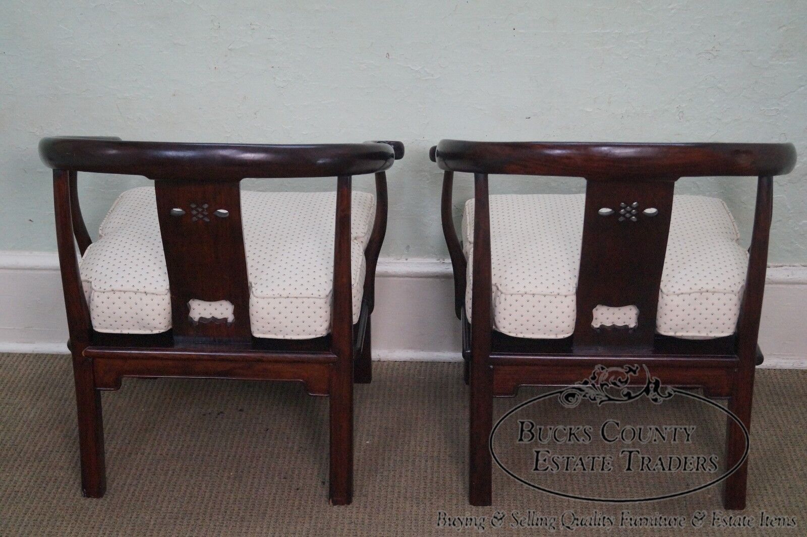 Vintage Chinese Rosewood Pair of Horseshoe Lounge Chairs NA NA - фотография #3