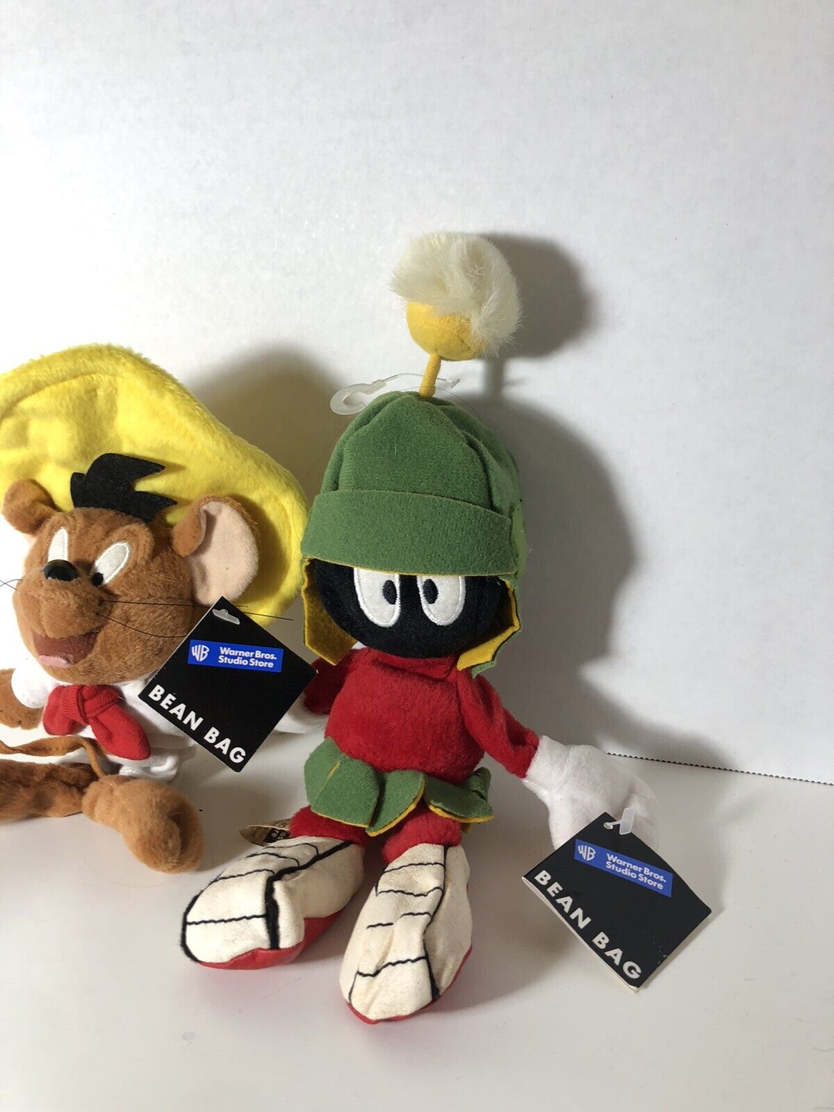 Warner Bro Bean Bag Set of Two Marvin The Martian & Speedy Gonzolez Toy Stuffed Warner Bro. - фотография #3