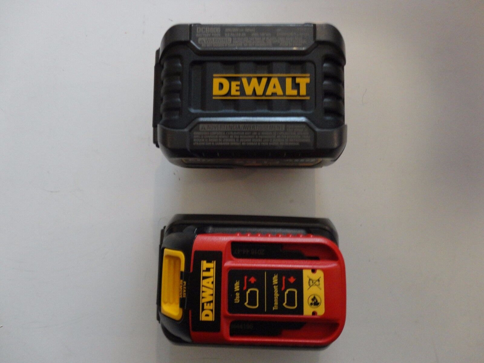 (2) DEWALT DCB606-2 20V 60V FLEXVOLT Li-Ion 6.0 AH Battery packs x 2 New DCB606 DEWALT DCB606-2 - фотография #6