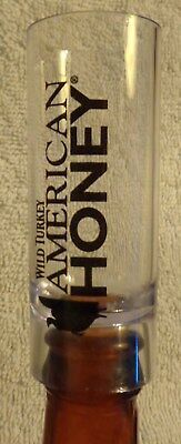 Wild Turkey American Honey...Top of Bottle Shot Glass....Plastic....NEW Без бренда - фотография #2