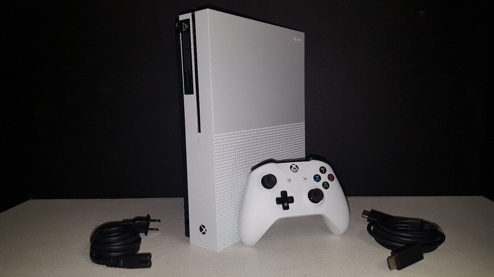 Microsoft Xbox One S 500gb White Console & accessories!  12 month warranty! Microsoft ZQ9-00001, ZQ900001