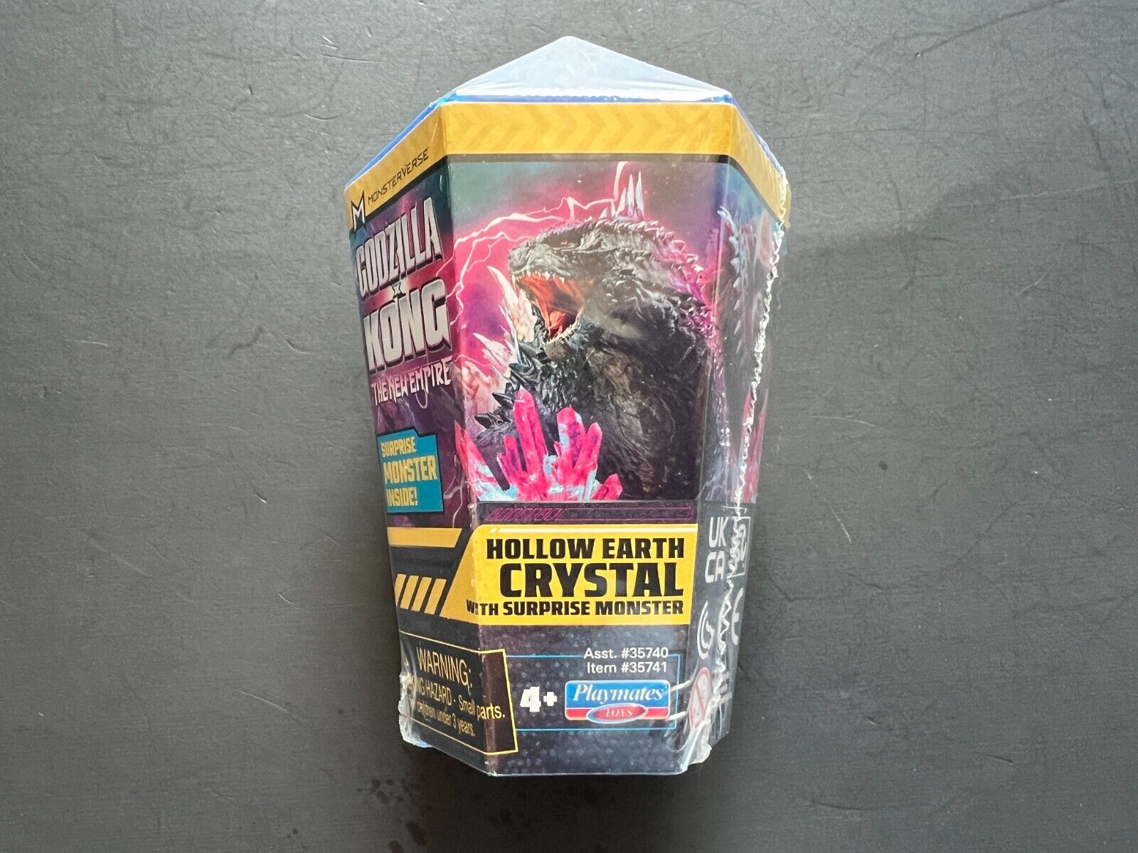 Godzilla x Kong New Empire Hollow Earth Crystal Surprise Monster Display Case x8 Playmates - фотография #7