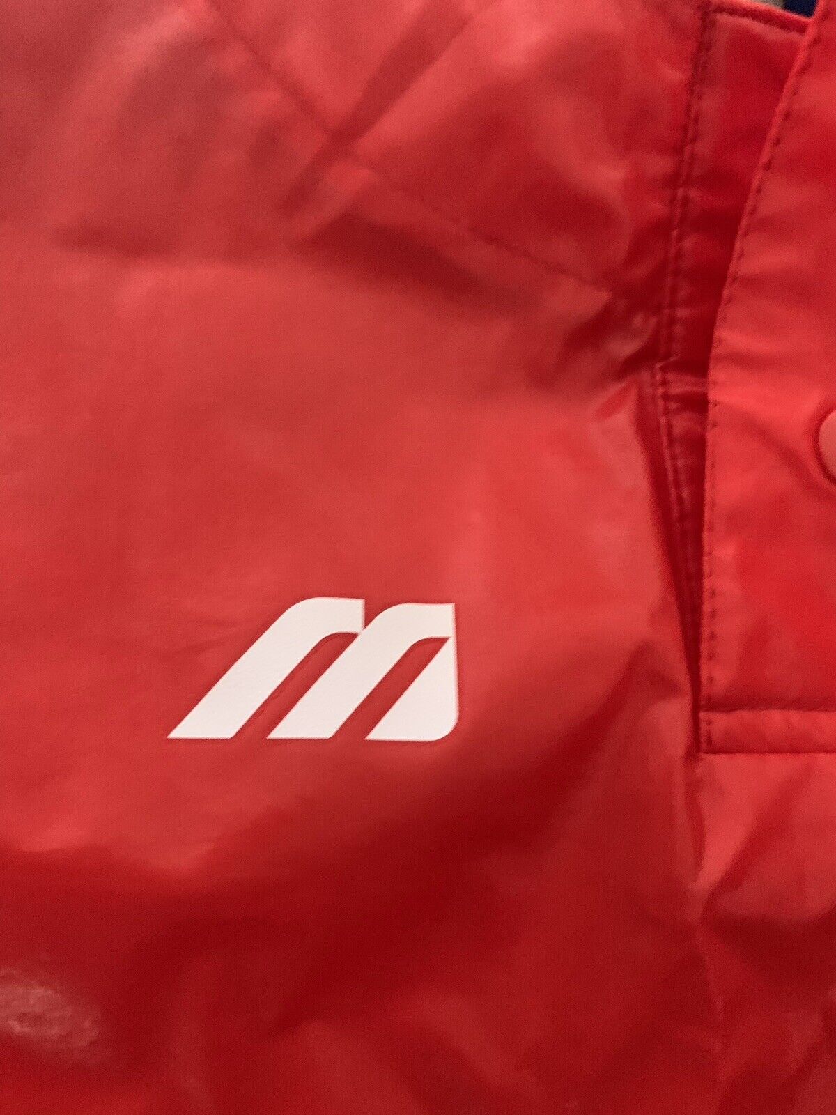 Mizuno Polyurethane wet look pvc pullover baseball team Jacket shiny Medium red Mizuno - фотография #4