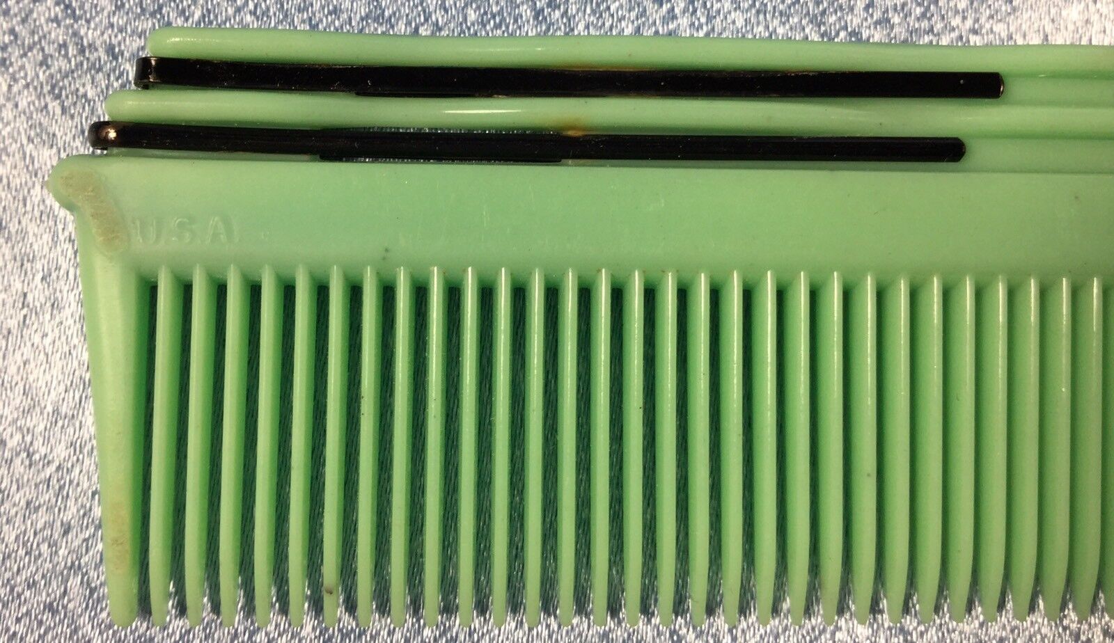 CLEAN Vintage Unique Green Pocket Comb + 4 Bobby Pins: Hair. Advertising. #9317 'Liberty Advertising - Swarthmore, PA' - фотография #7