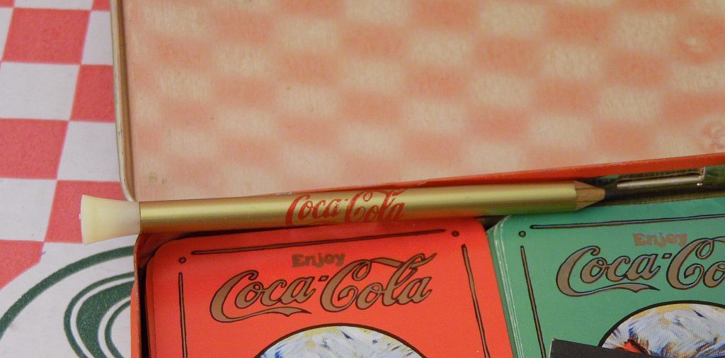 3 Sets 6 Decks Coca Cola Coke Tin & Playing Card Sets 1 with Score Pad Pencil Без бренда - фотография #10