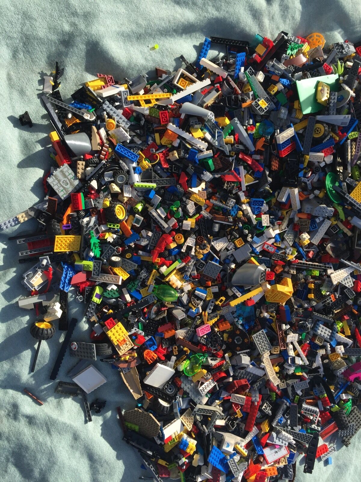 2  POUND Of LEGO'S Bricks part pieces Lot Star Wars City Etc Bulk 100% LEGO - фотография #2