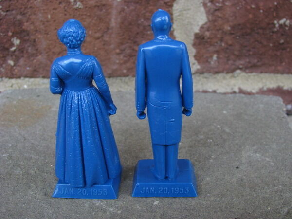 President Dwight D. Eisenhower Wife Mamie 60MM Historical Figures Medium Blue Marx - фотография #2