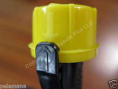 2x BLITZ Yellow Spout Cap fits self-venting gas can spouts 900302 900092 900094 fits most Self Venting BLITZ SPOUTS BYCAP2L - фотография #3
