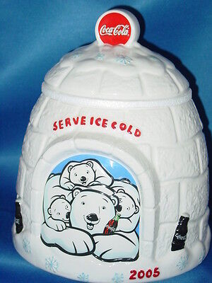 Coke Igloo with Polar Bears Cookie Jar 2005 Без бренда
