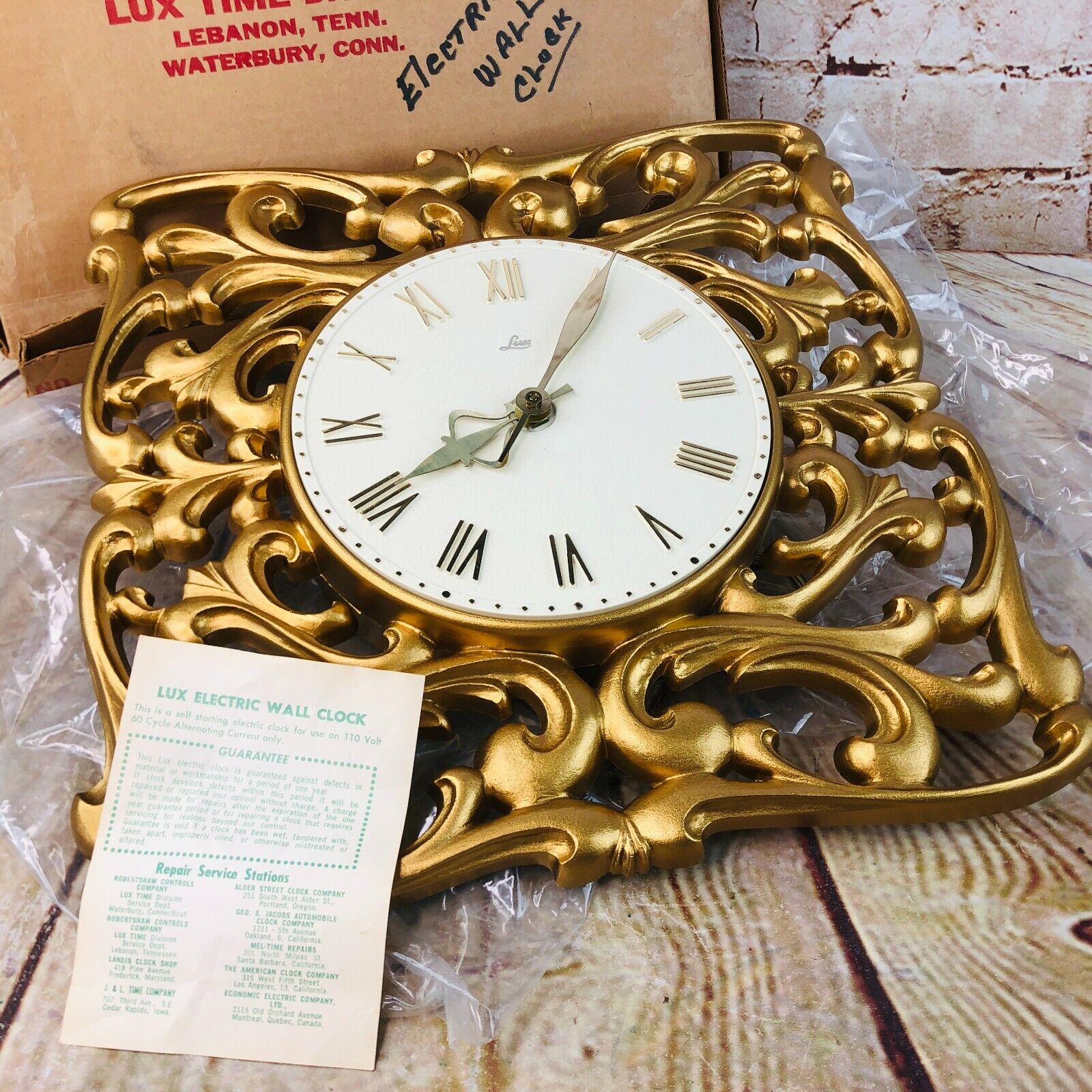 vtg robershaw lux clock gold filigree hollywood regency wall clock new old stock Без бренда - фотография #3