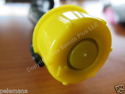 2x BLITZ Yellow Spout Cap fits self-venting gas can spouts 900302 900092 900094 fits most Self Venting BLITZ SPOUTS BYCAP2L - фотография #6