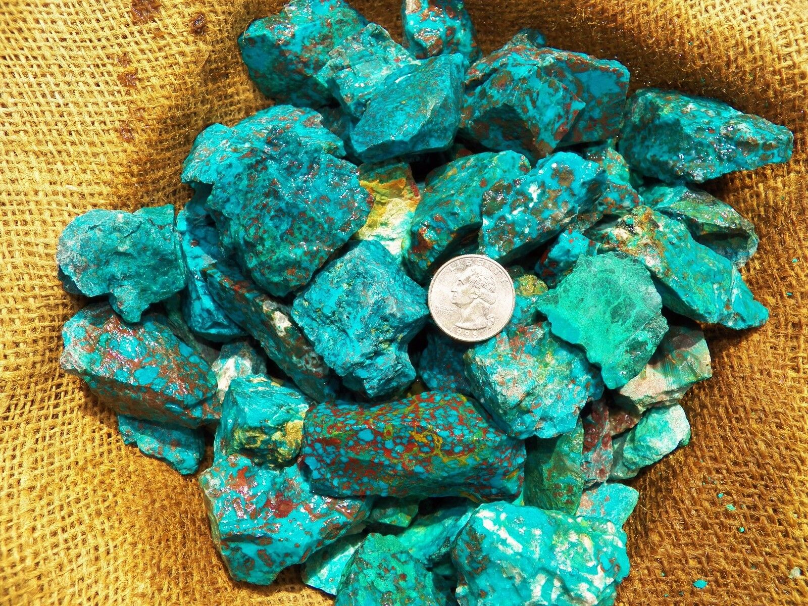 1000 Carat Lots of  Chrysocolla & Turquoise Rough - Plus a FREE Faceted Gemstone Без бренда - фотография #10